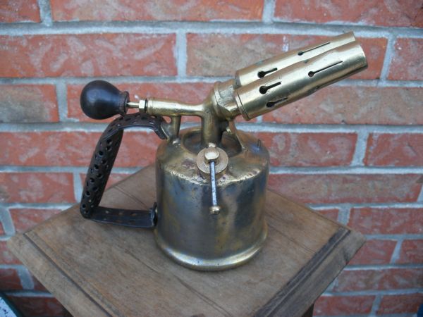 Lampe n 4  2 Bruleurs