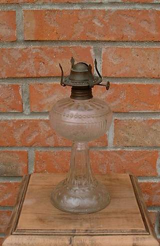 Lampe Petrole Bec Amricain "Manque verre"